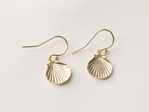 Simple Shell Earrings
